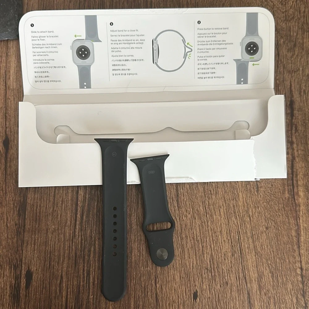 Apple Watch Series 10 46mm Aluminum Black Sport Band - M/L